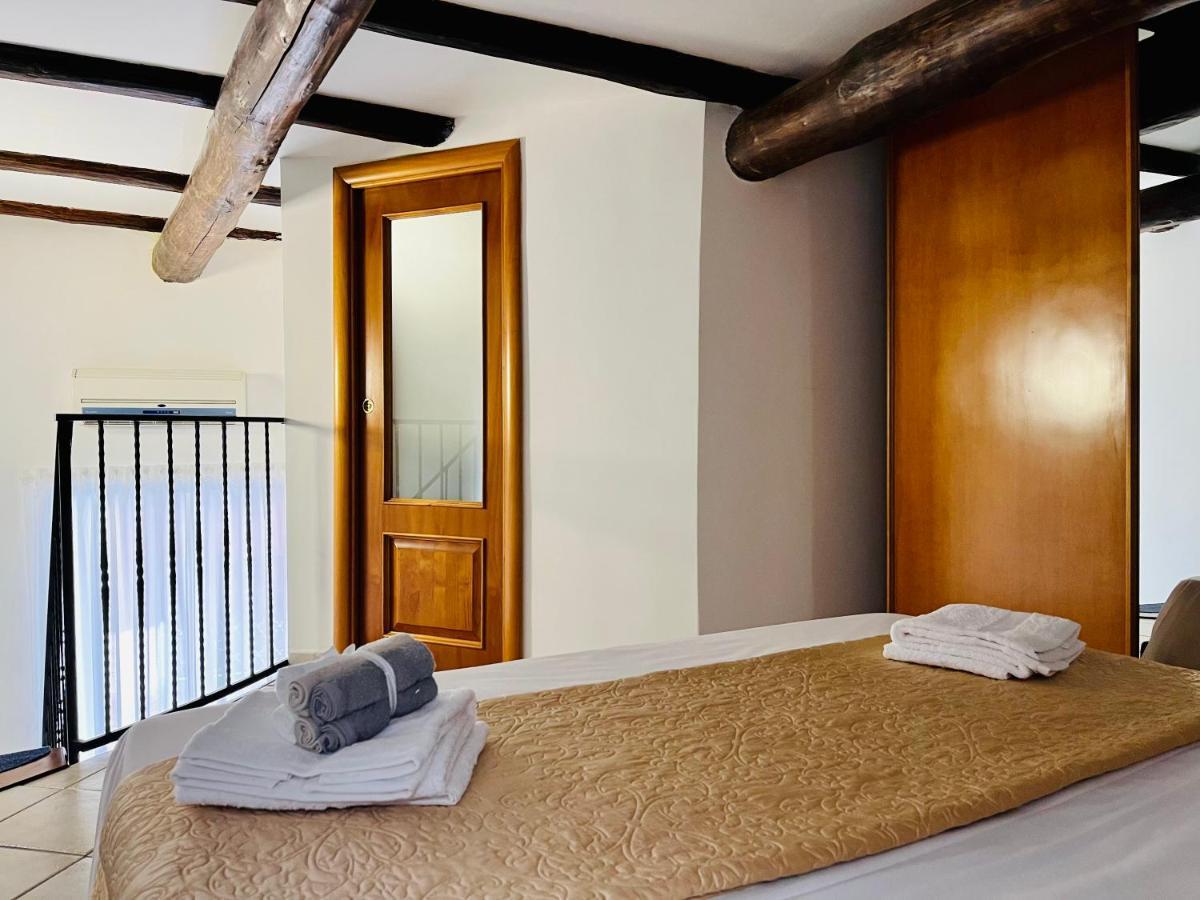 Gesu Nuovo Apartment Νάπολη Εξωτερικό φωτογραφία
